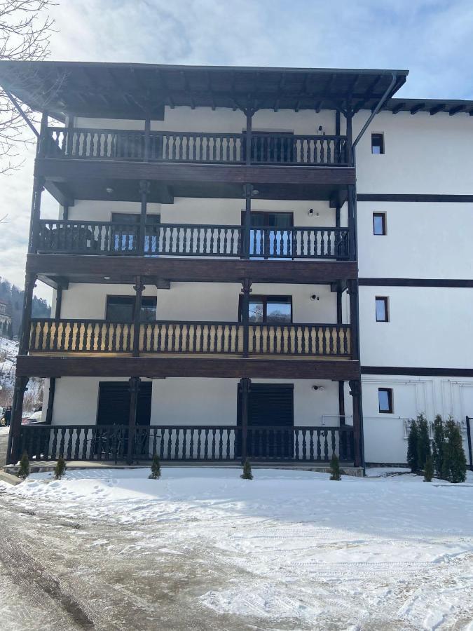 Apartment Dream Mountain 9